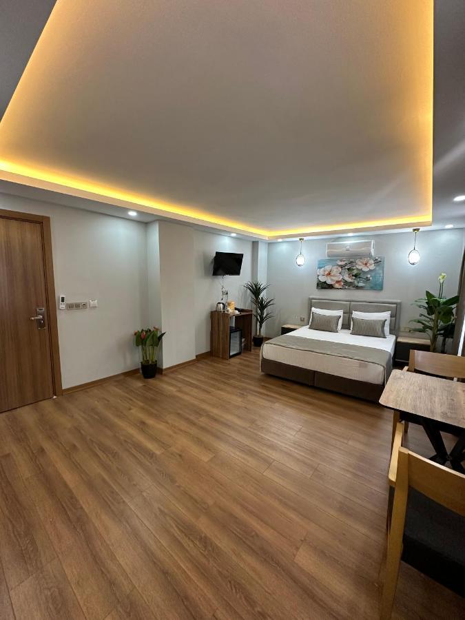 Marista Pansiyon Provincia di Provincia di Istanbul Esterno foto